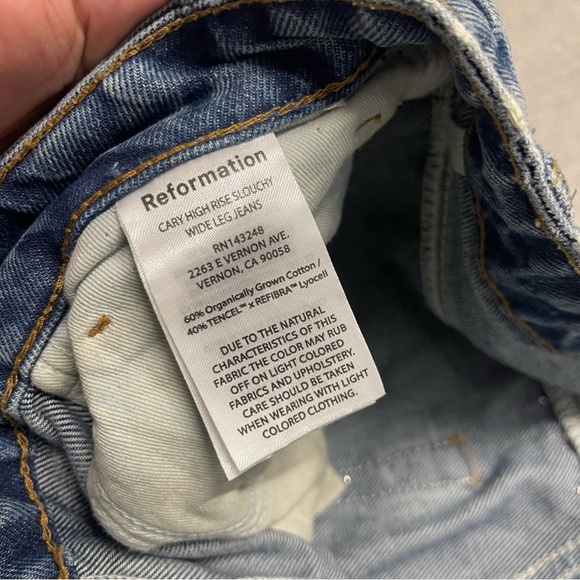 Reformation Cary Studded Wide-Leg Jeans - Picture 5 of 11